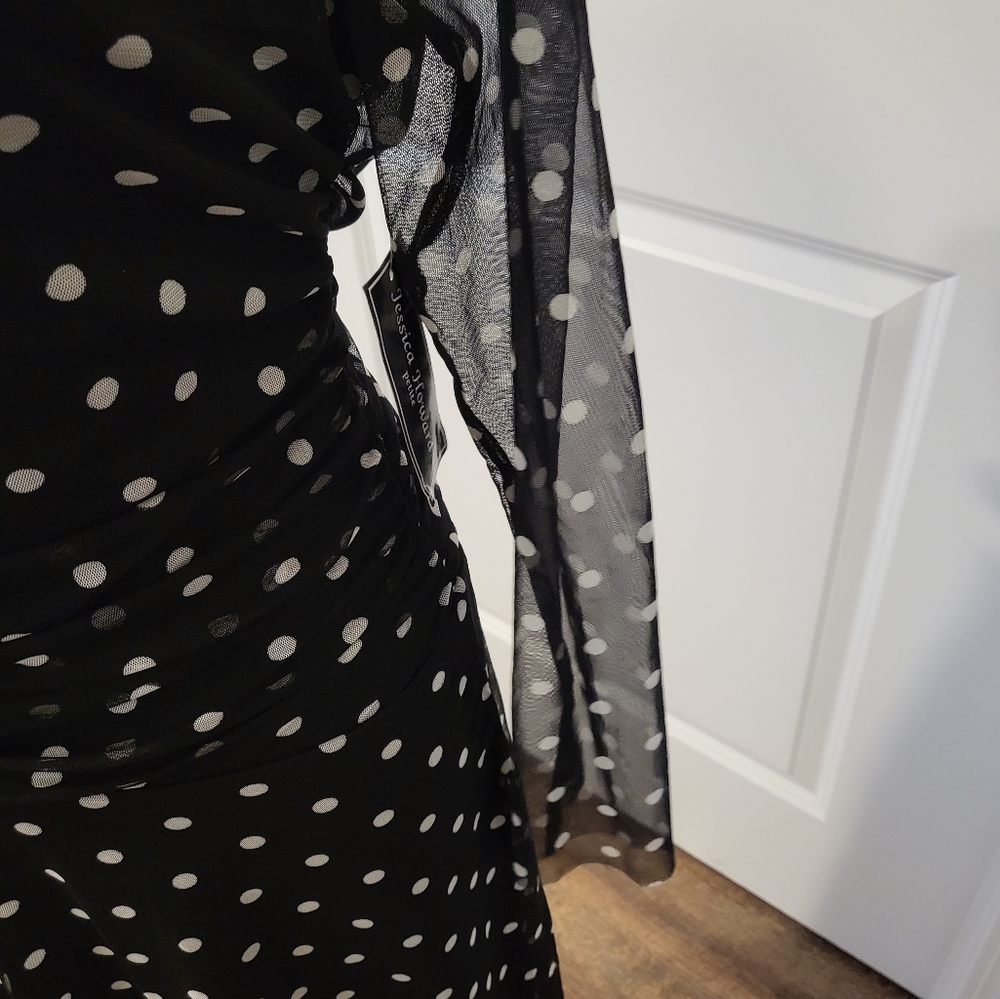 Dress - Picture 3 of 5
